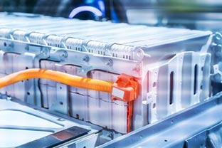 我國動(dòng)力電池百億級投資項目頻現，激進(jìn)擴張的信號？